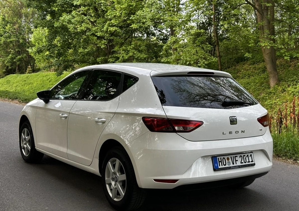 Seat Leon cena 26900 przebieg: 150000, rok produkcji 2013 z Góra małe 211